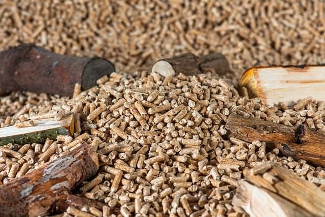 Topkwaliteit Houtkorrels voor Kattenbak: Duurzaam en Hoog Absorptievermogen